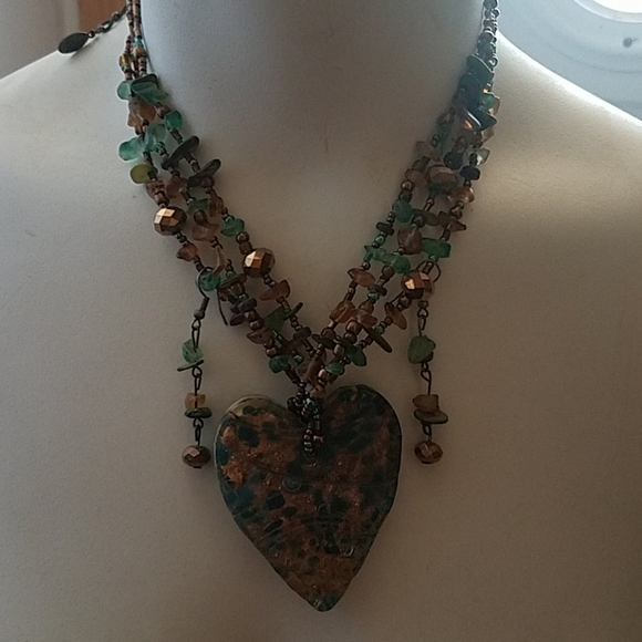 Necklace with matching earrings - Picture 2 of 2